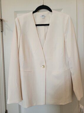 Bar III Women's blazer